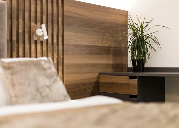 Garni Cirman Hotel 3*