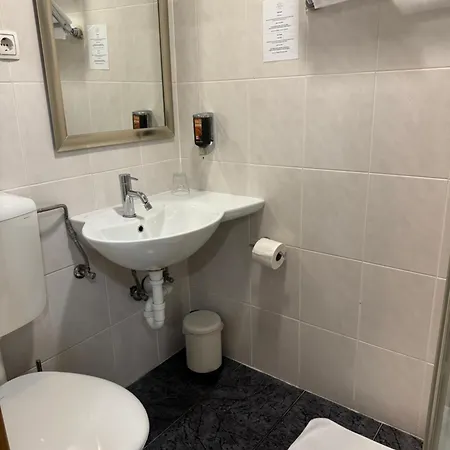 Otel Garni Cirman 3*