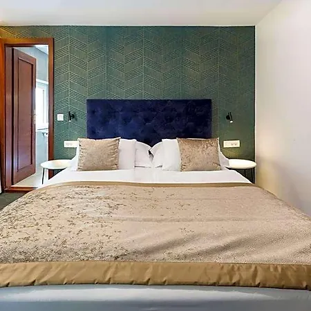 Garni Cirman 3* Ljubljana