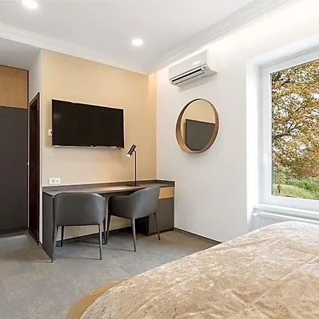 Garni Cirman 3* Ljubljana
