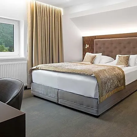 Hotel Garni Cirman 3*