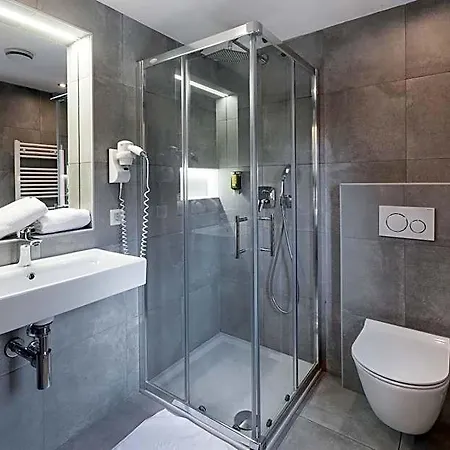 Garni Cirman 3* Ljubljana