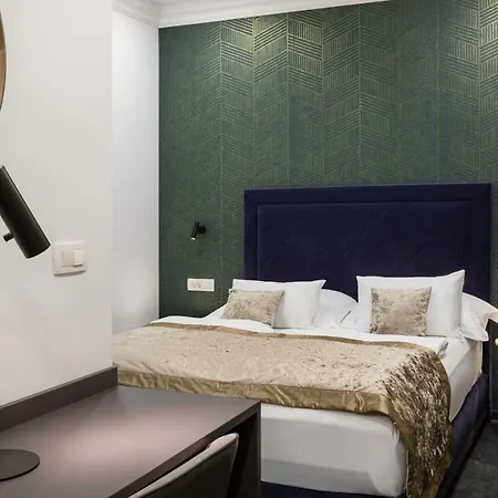 Hotel Garni Cirman Lubiana