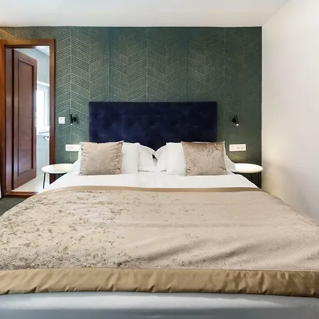 Garni Cirman Lubiana