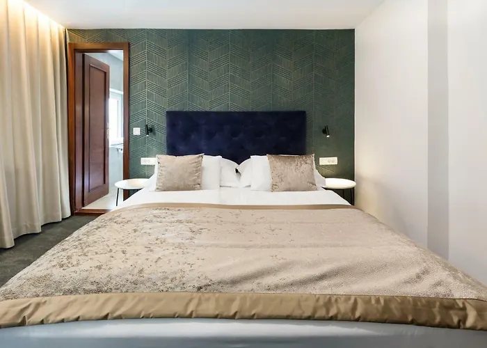 Garni Cirman リュブリャナ