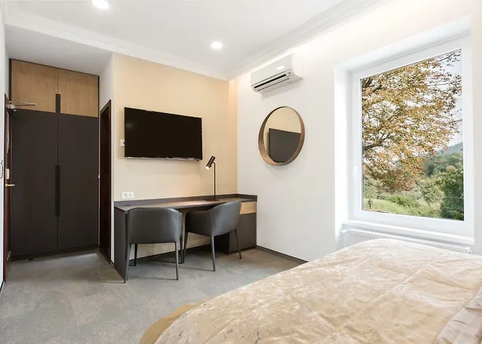 Garni Cirman Hotel 3*